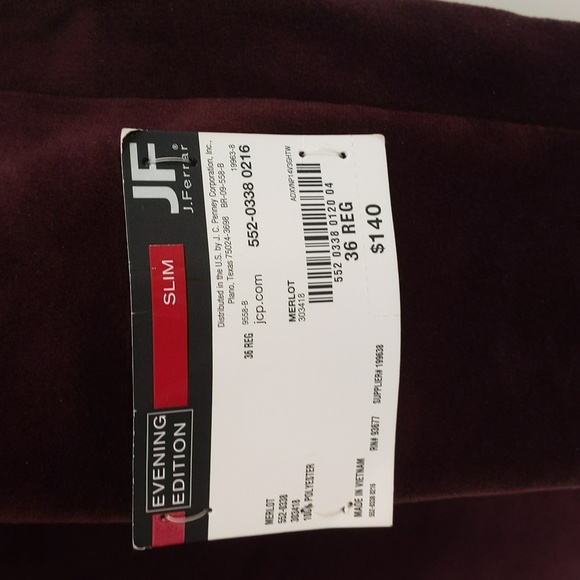 J Ferrar Evening Edition Burgundy Velvet Dinner Jacket Size 36 Regular Slim Fit - Picture 4 of 9